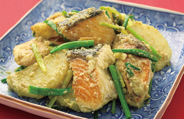寒ぶりと長いものみそ煮