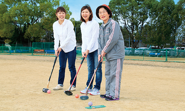 プレーしながら自然と歩くので運動不足解消にぴったりです。