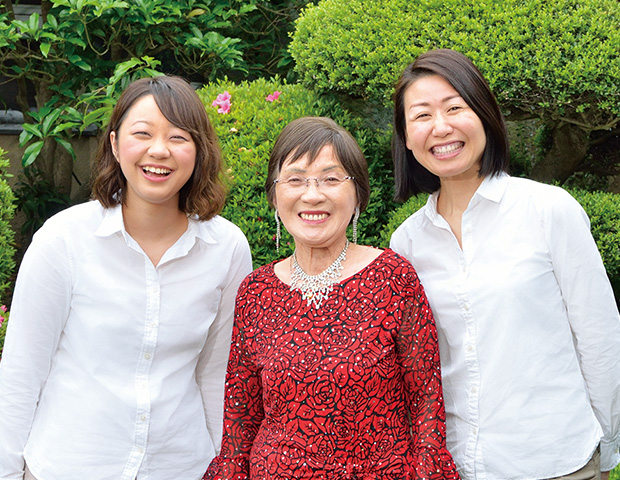 「親が付けてくれた『明子』という名前のとおり、明るく朗らかに生きています」と大藤さん。