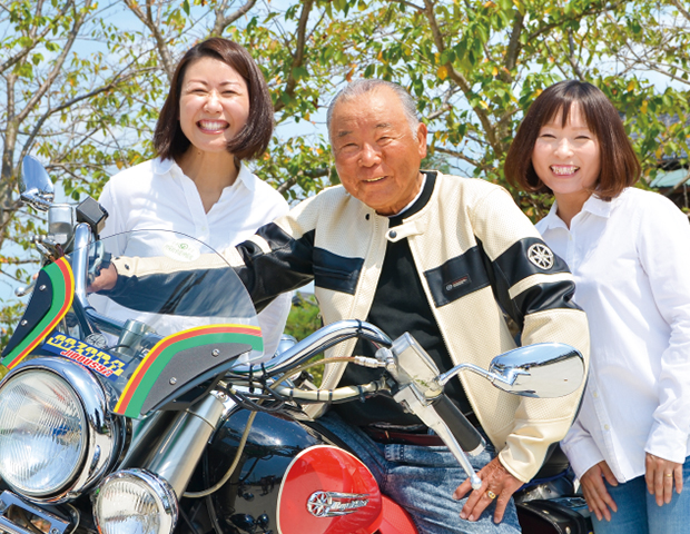 愛車は「ヤマハロイヤルスター1300」日本では生産されていない逆輸入車だそうです。