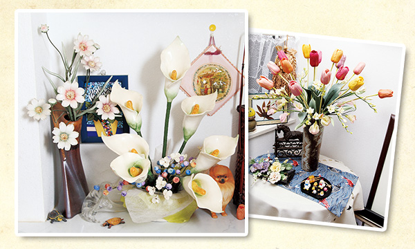 樹脂粘土を使って綿密に作られた花々は生花と見粉うほどの美しさです